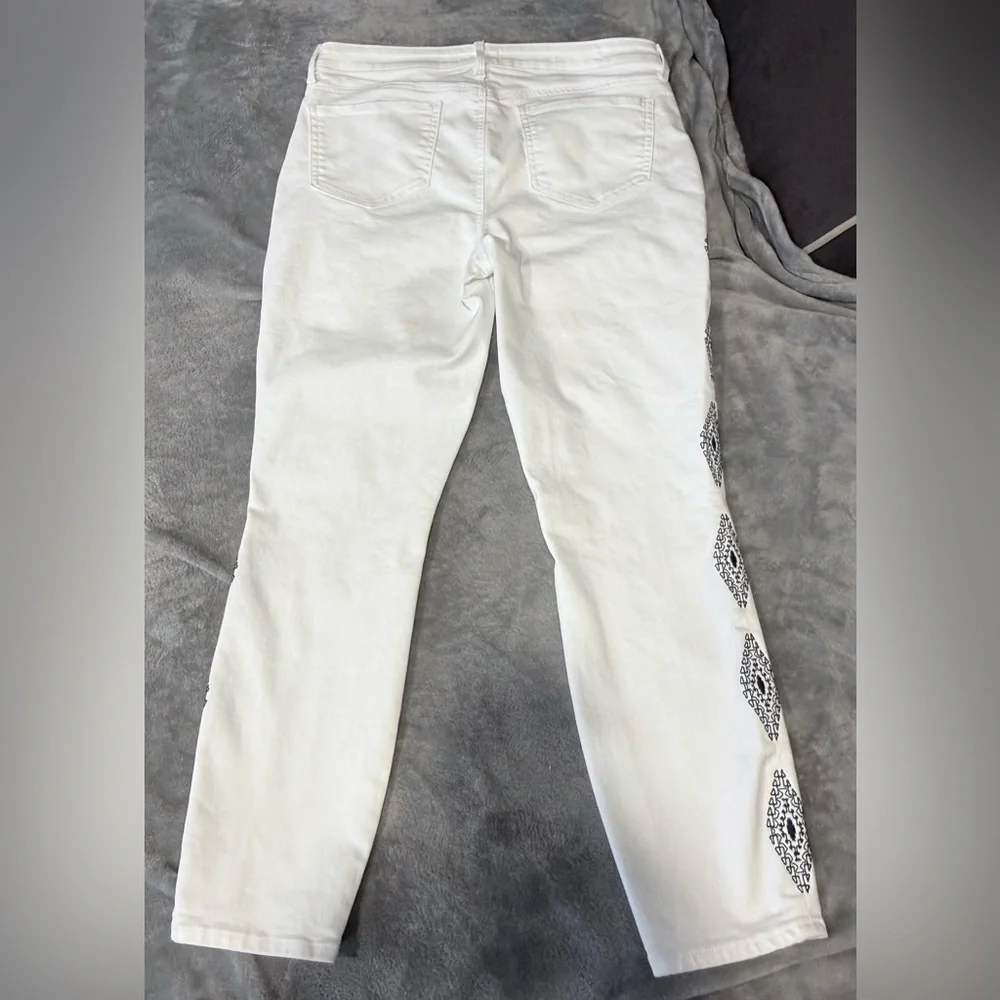 NYDJ Ami Diamond Trail Embroidery Skinny Jeans